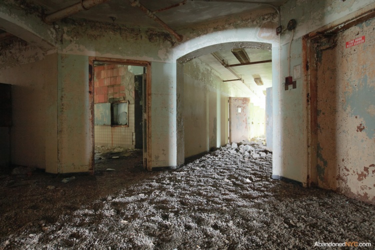 Inside Creedmoor State Hospital S Building 25 Abandonednyc