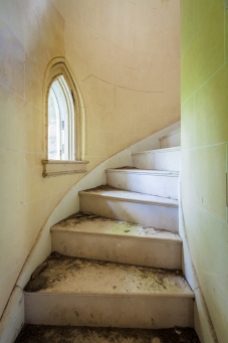 Marble spiral staircases are housed in the two towers on either side of the front entrance.