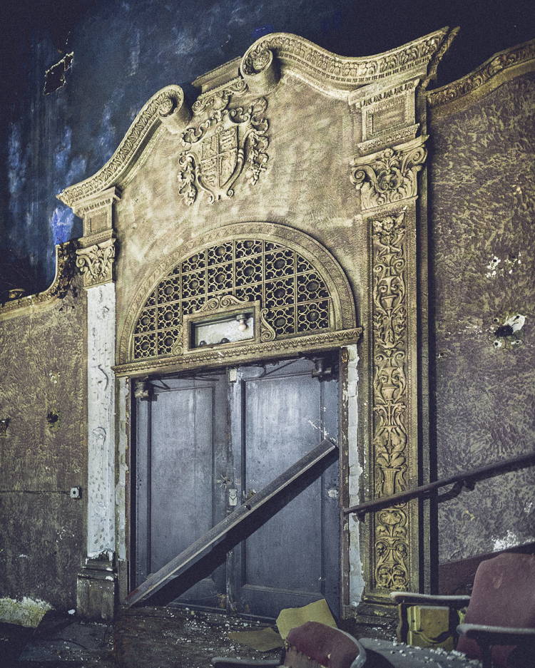 AbandonedNYC_Abandonend_Movie_Theater_Brooklyn_Will Ellis (7 of 9)